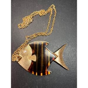 Vintage Sarah Coventry Fish Pendant Necklace 24” Gold Tone Lucite Pearl